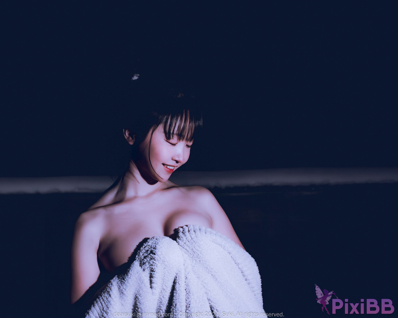 Suki Snowy Night PixiBB.COM 020
