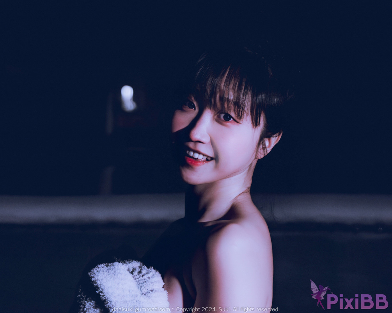 Suki Snowy Night PixiBB.COM 021