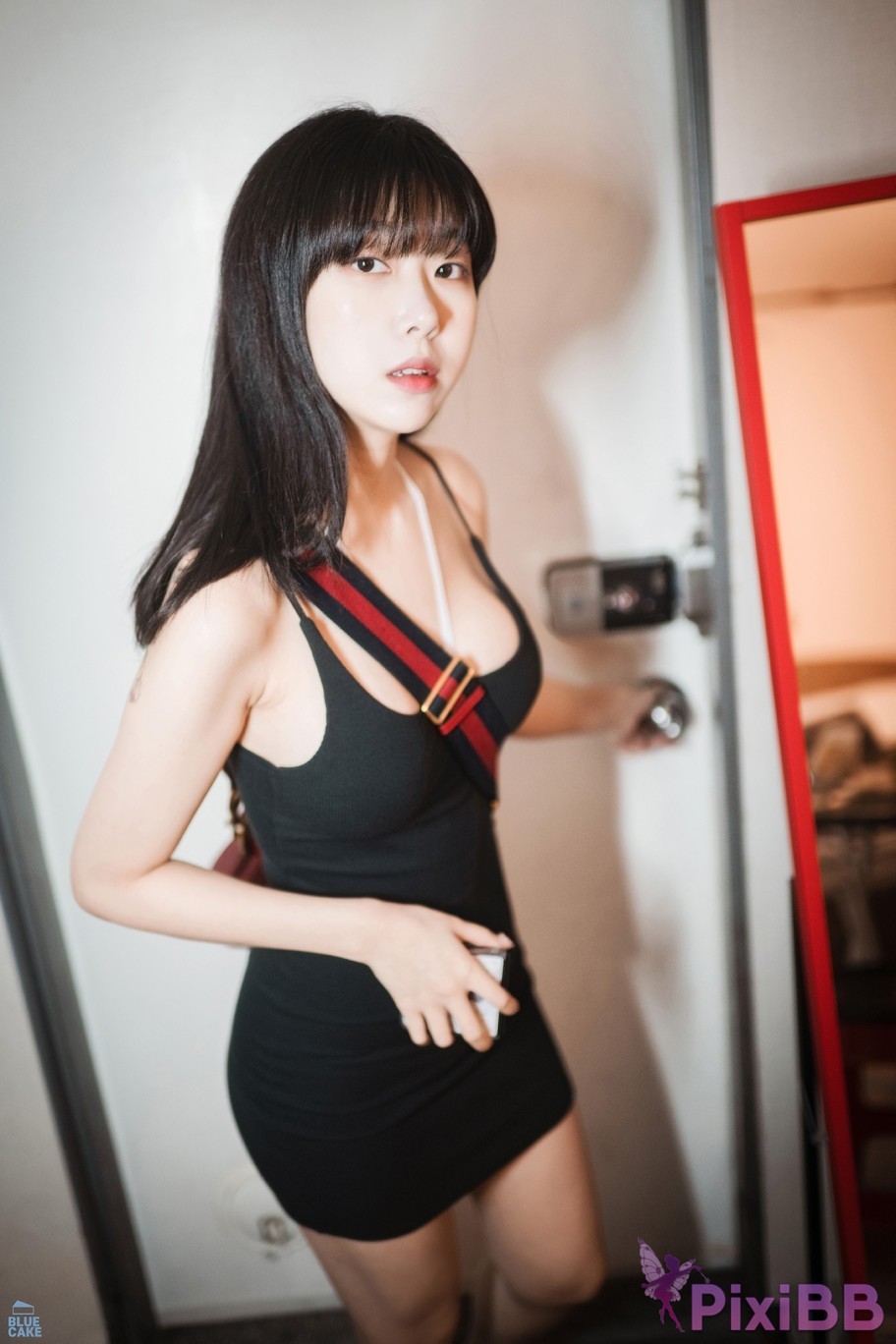 BLUECAKE Shaany Soju and Pearl PixiBB.COM 001