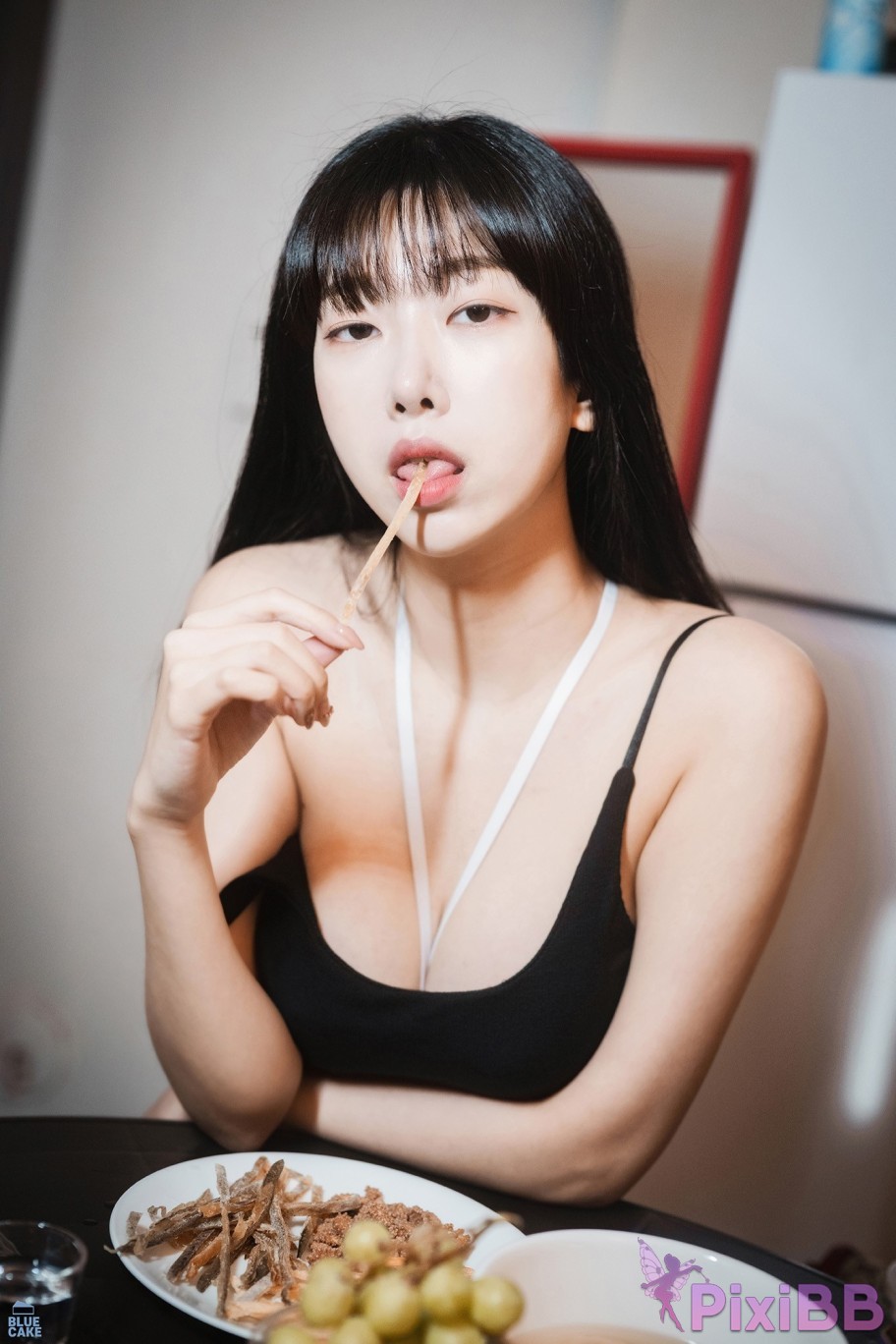 BLUECAKE Shaany Soju and Pearl PixiBB.COM 070