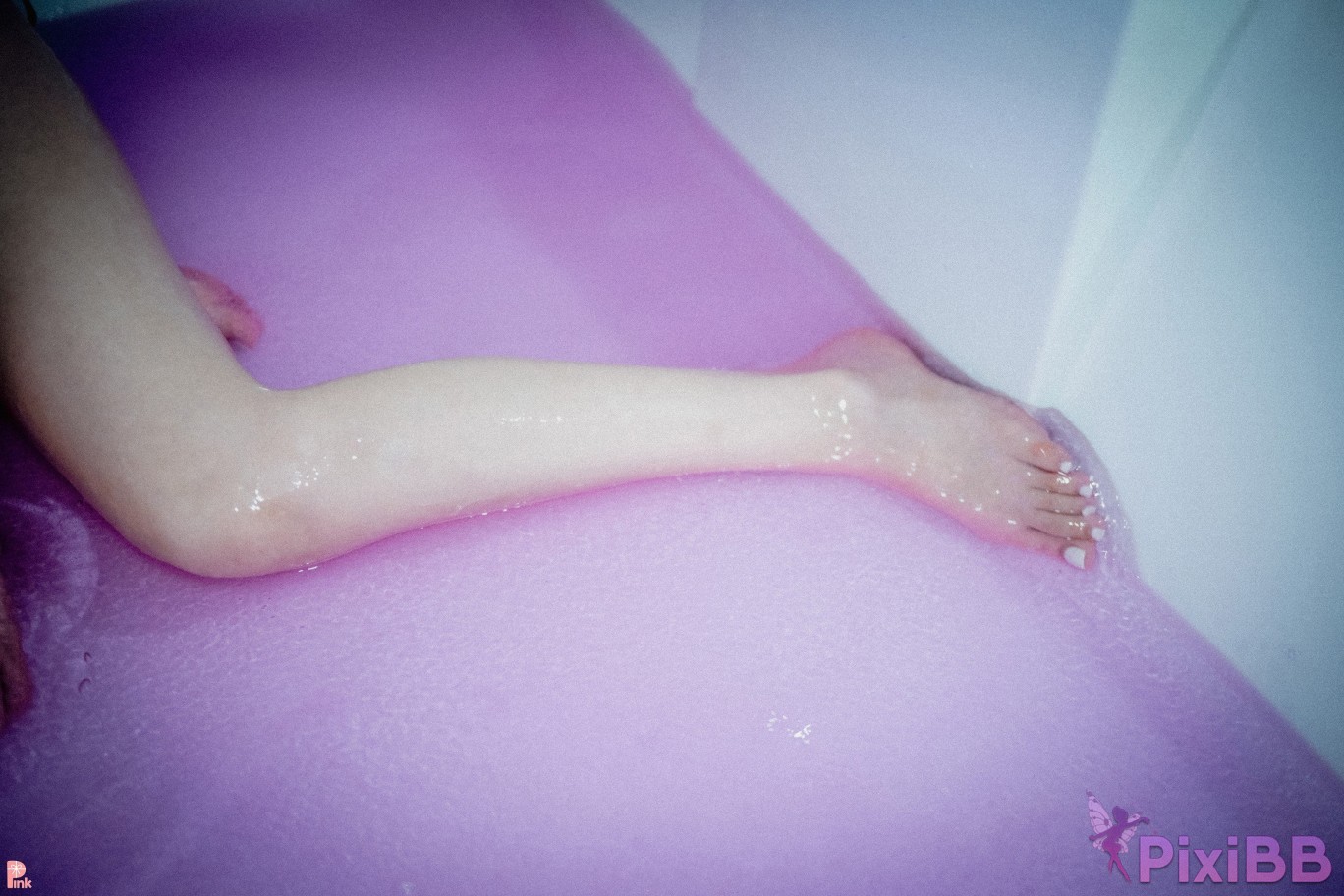 PINK Han Jina Bikini PixiBB.COM 033