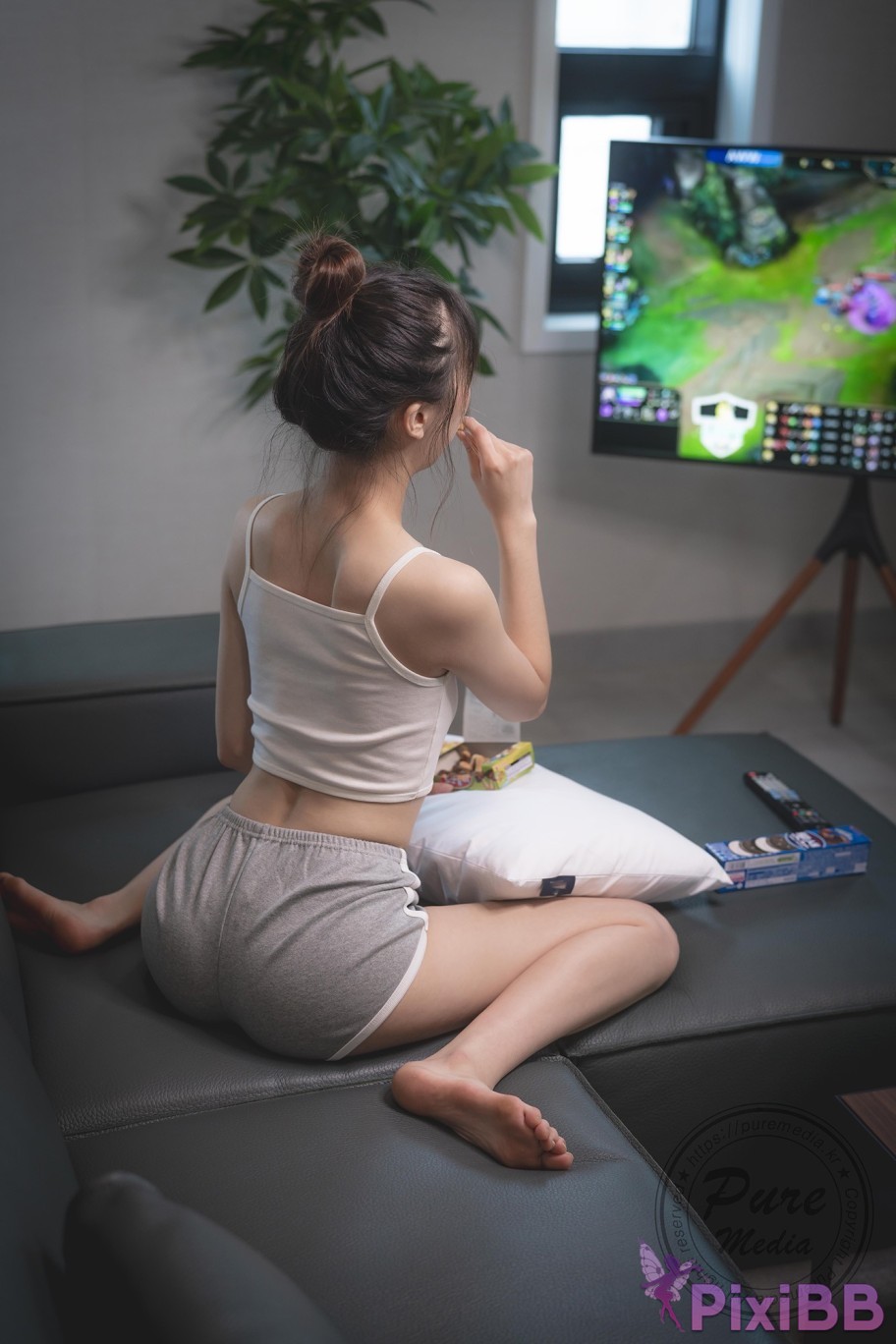 Pure Media Vol.250 Hina The Raped Influencer Girl PixiBB.COM 072