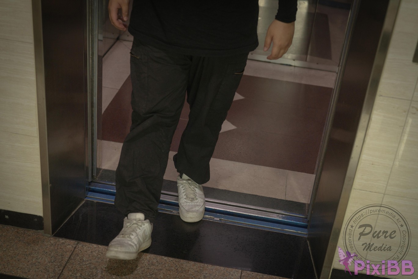 Pure Media Vol.258 Hina Share My Girlfriend PixiBB.COM 046