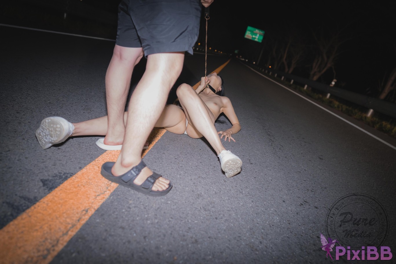 Pure Media Vol.264 Hina Bitxx Training Outdoors PixiBB.COM 224