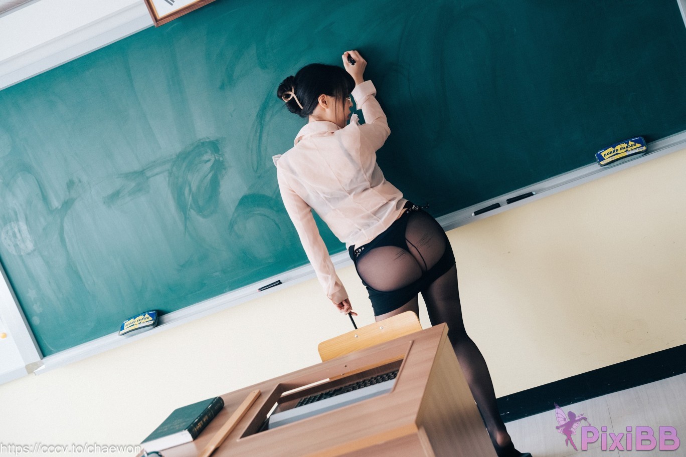 Loozy Mozzi Remedial Class Original Version PixiBB.COM 003