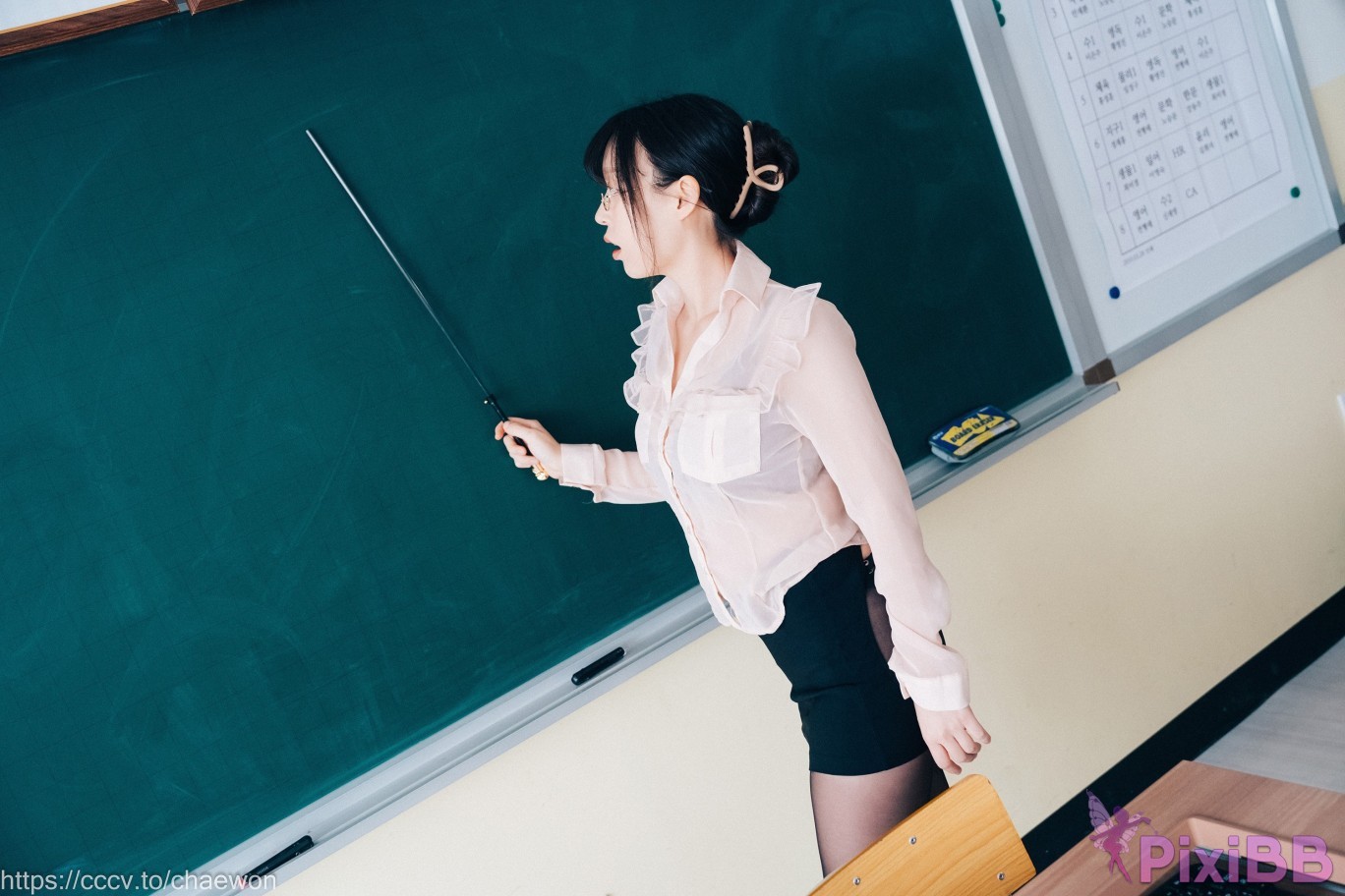 Loozy Mozzi Remedial Class Original Version PixiBB.COM 006