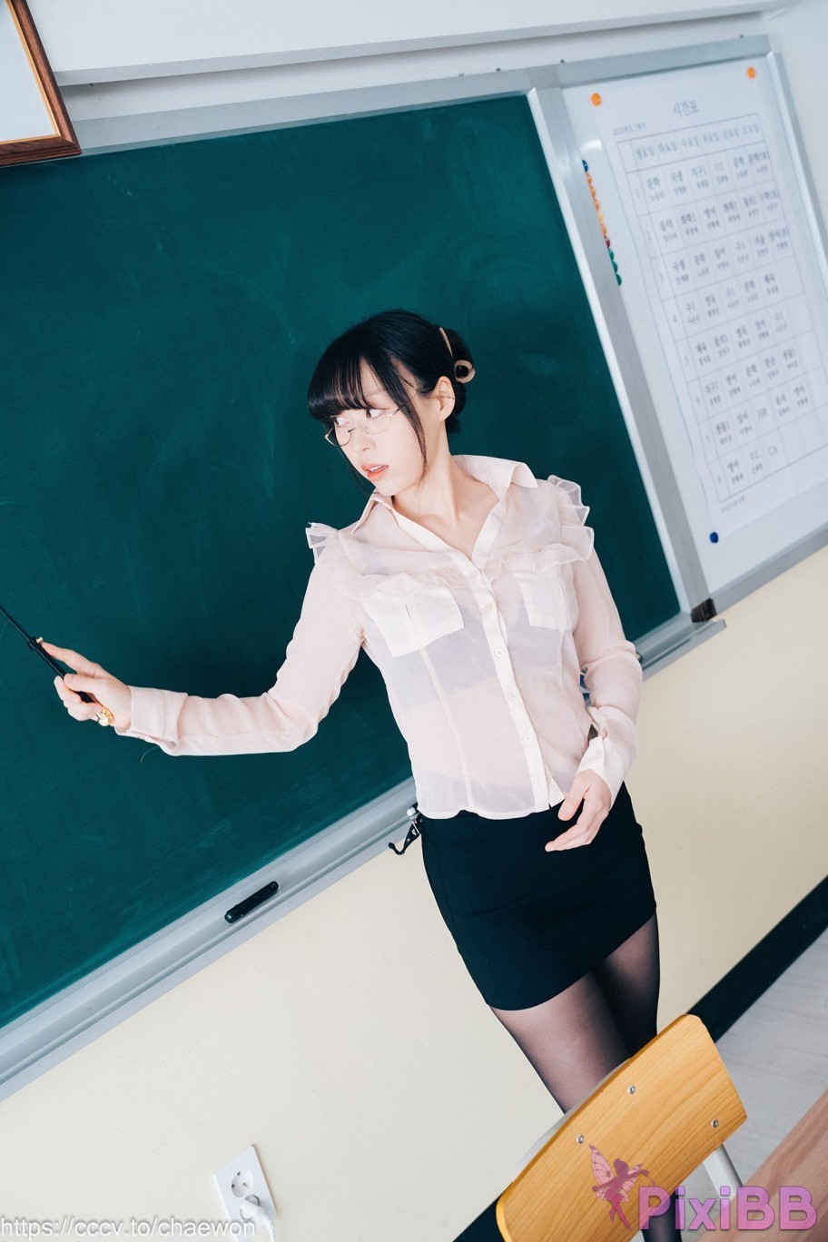 Loozy Mozzi Remedial Class Original Version PixiBB.COM 007