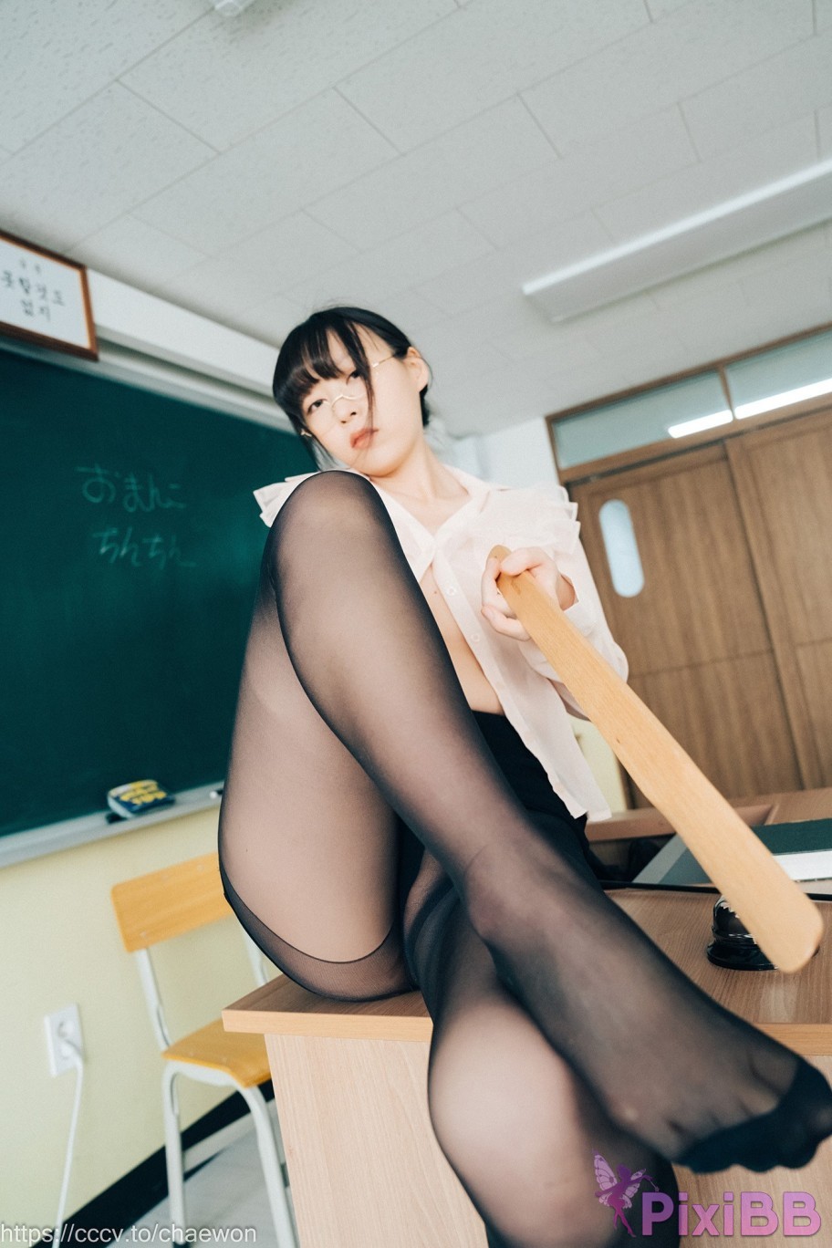 Loozy Mozzi Remedial Class Original Version PixiBB.COM 038