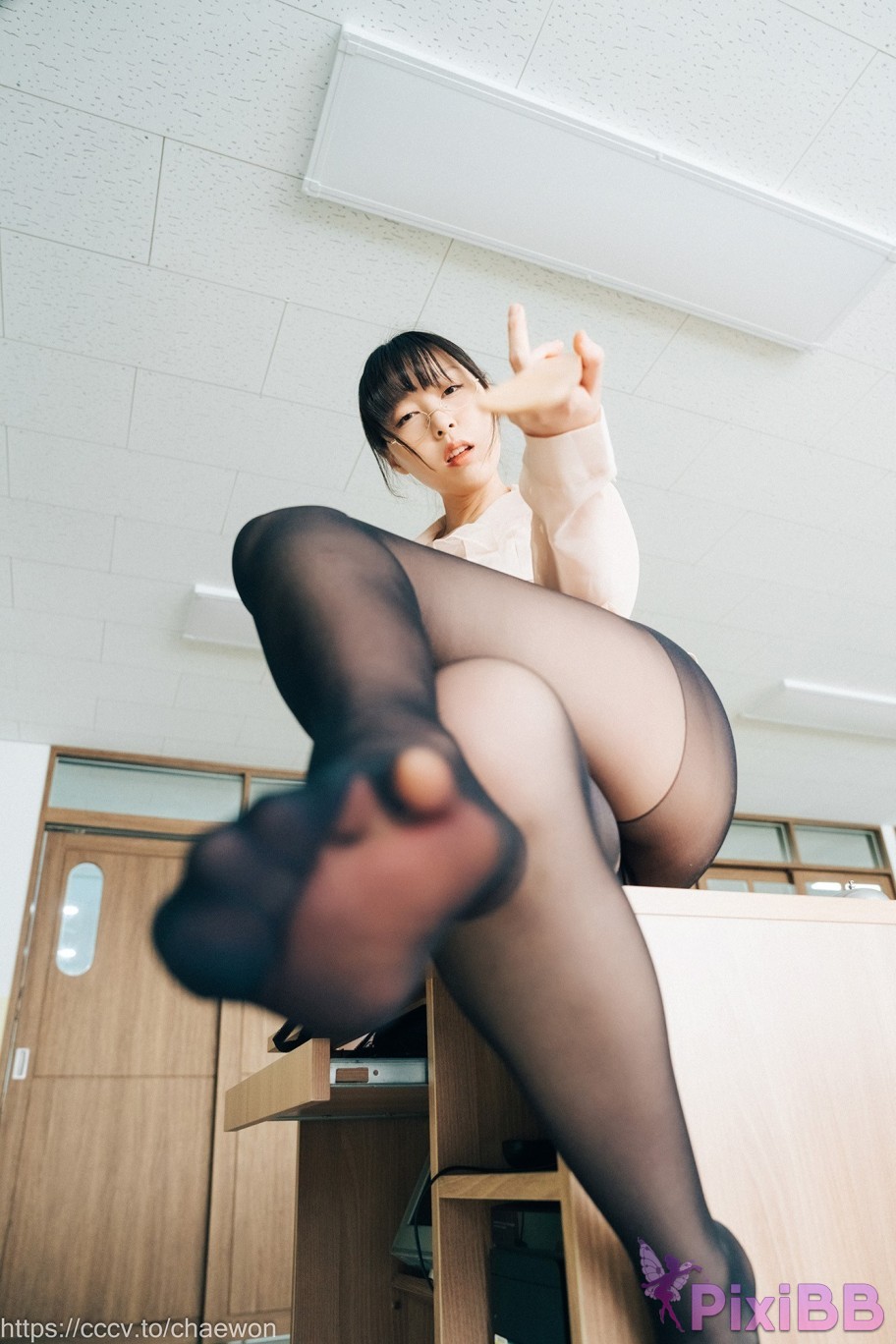 Loozy Mozzi Remedial Class Original Version PixiBB.COM 046