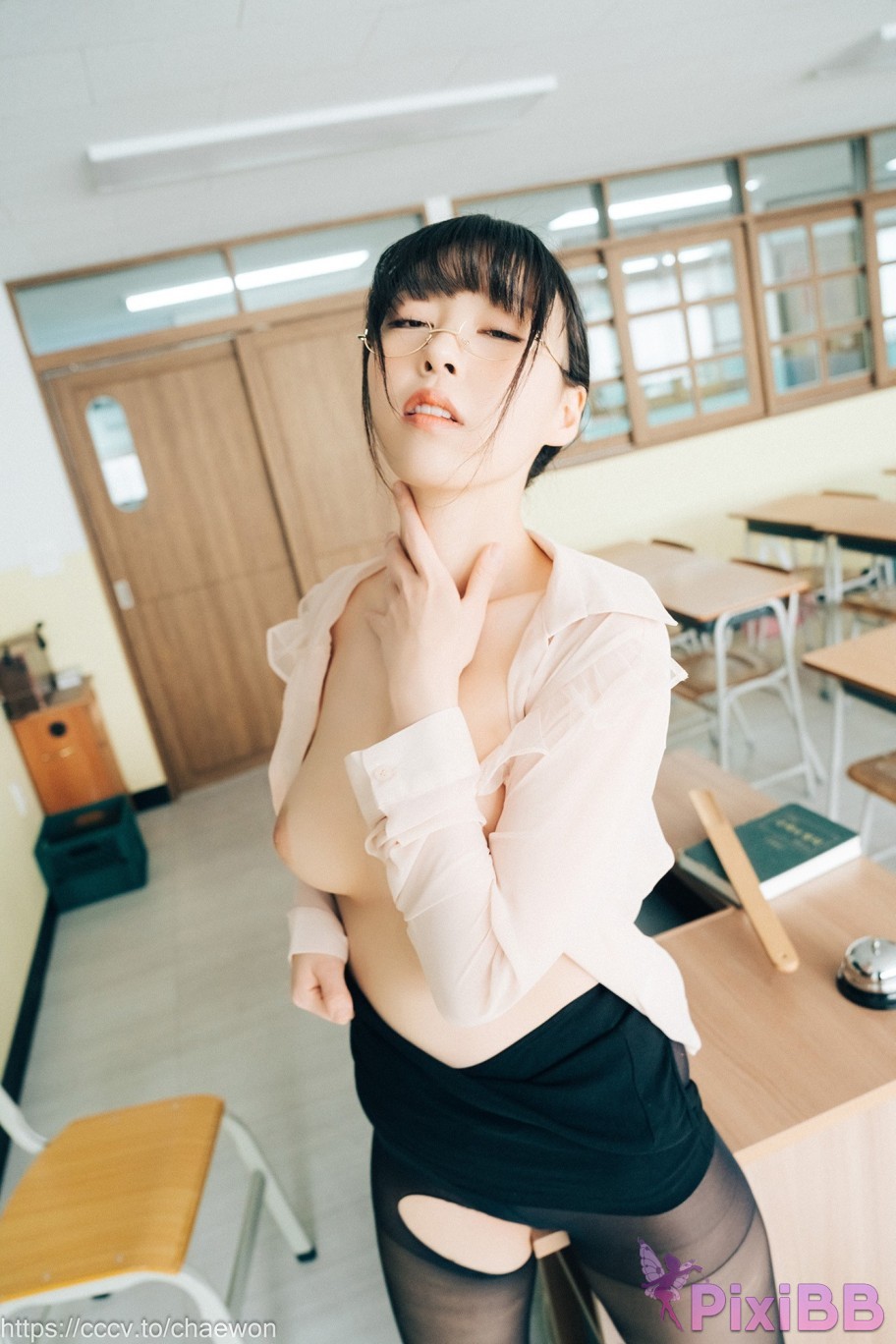 Loozy Mozzi Remedial Class Original Version PixiBB.COM 076