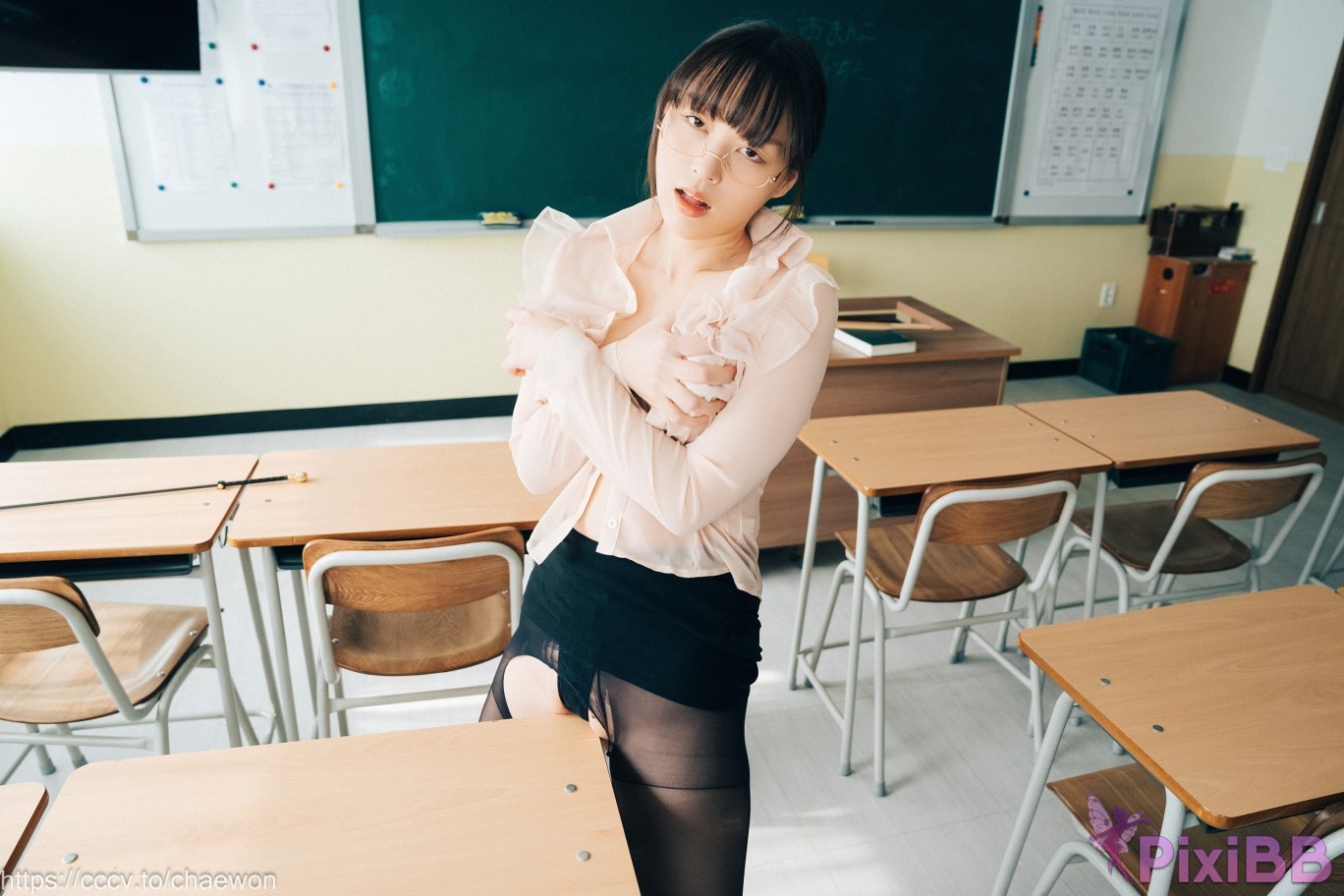 Loozy Mozzi Remedial Class Original Version PixiBB.COM 087