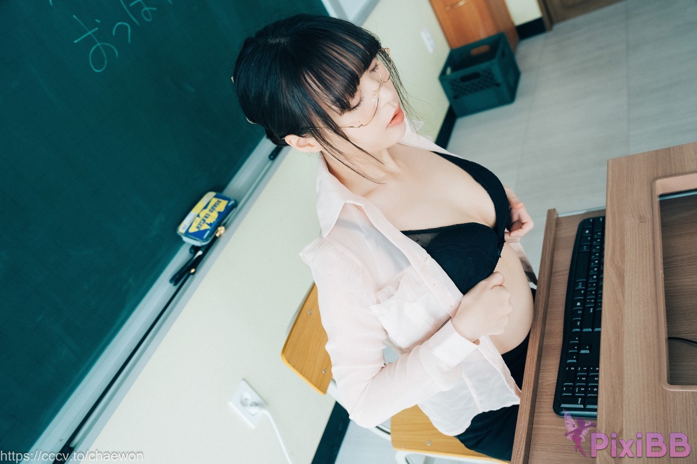 Loozy Mozzi Remedial Class Original Version PixiBB.COM 105