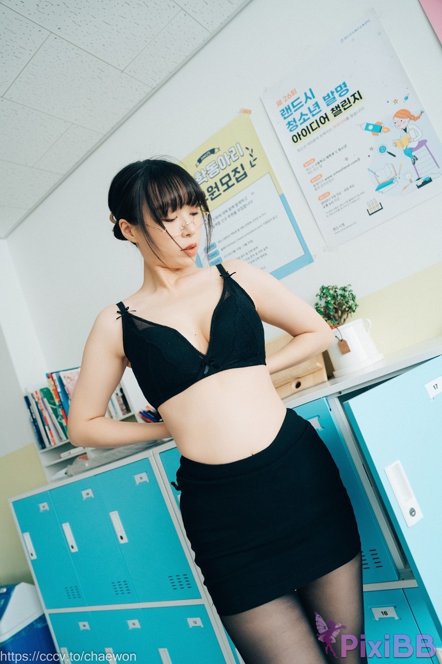 Loozy Mozzi Remedial Class Original Version PixiBB.COM 138