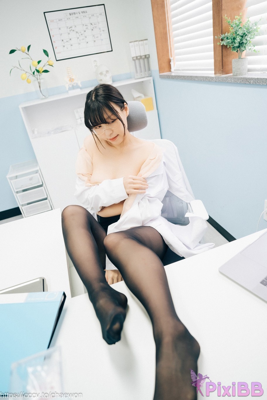 Loozy Mozzi Remedial Class Original Version PixiBB.COM 178