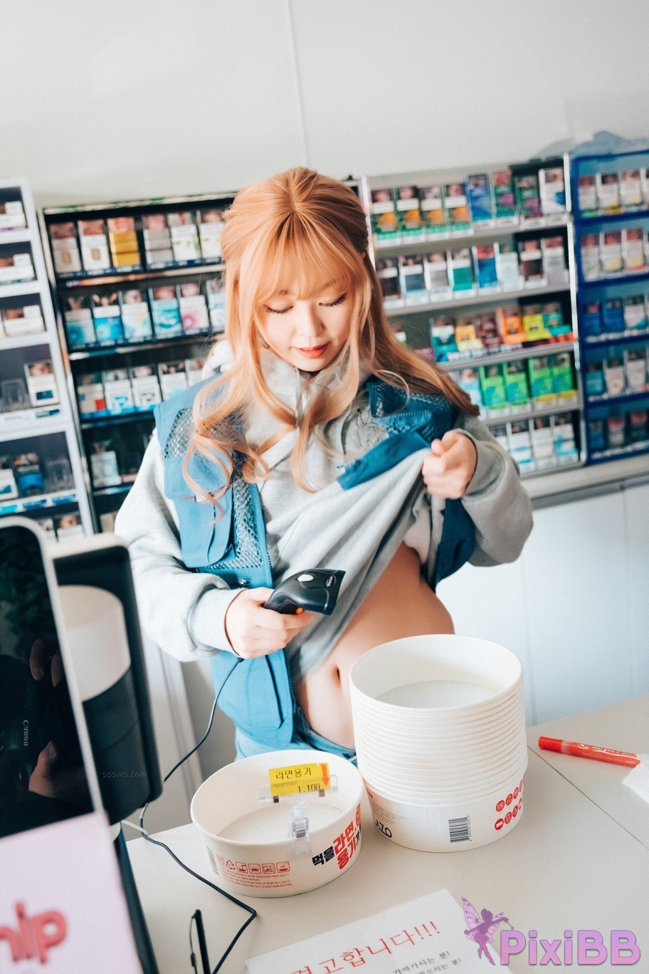 Loozy Mozzi Twitter Girl PixiBB.COM 007