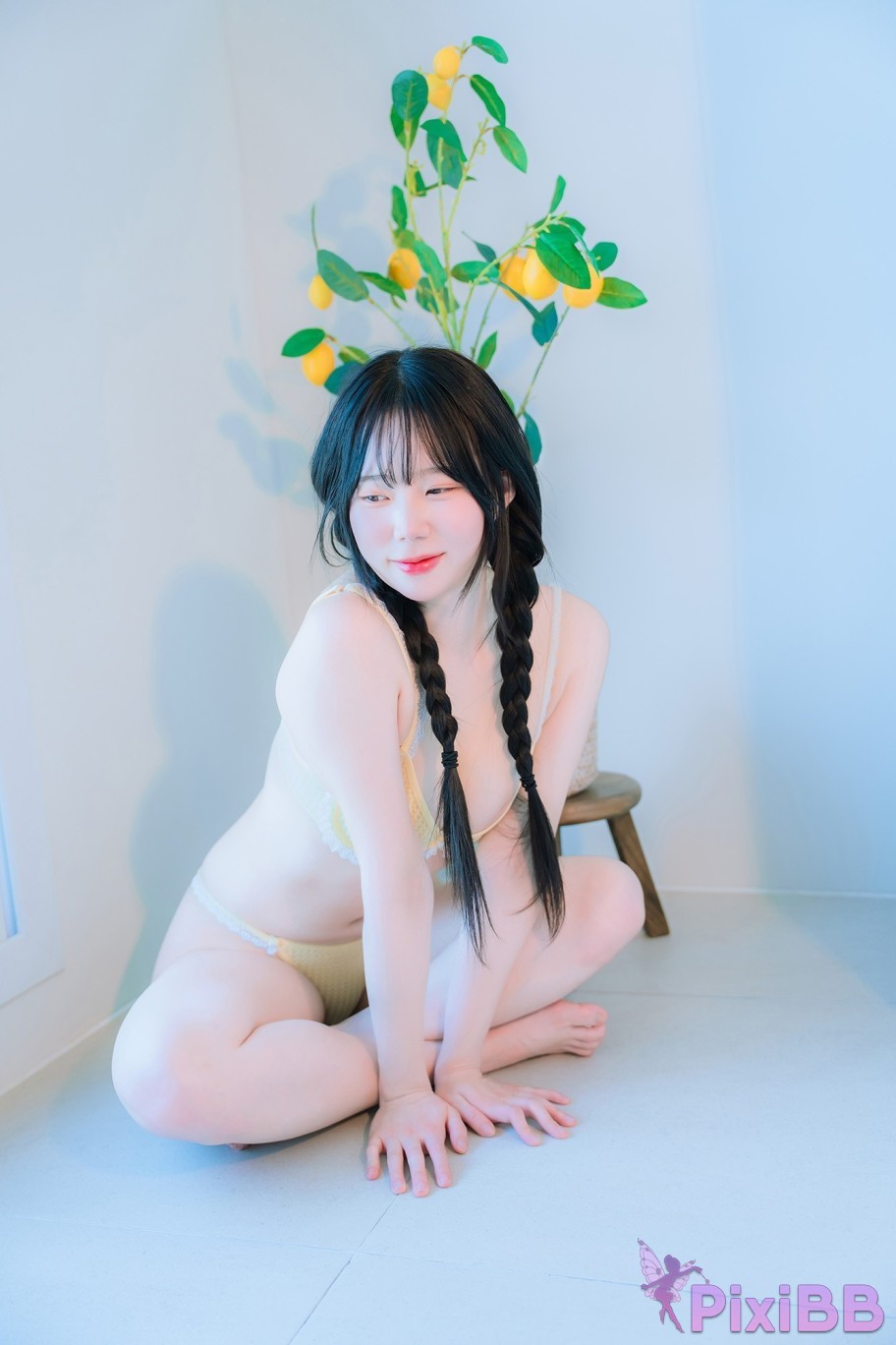 Myu a Maid and Lemon PixiBB.COM 026