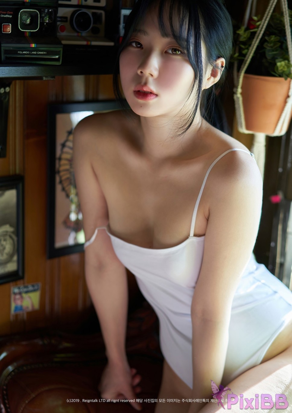 StudioAM Myu a Analog PixiBB.COM 032