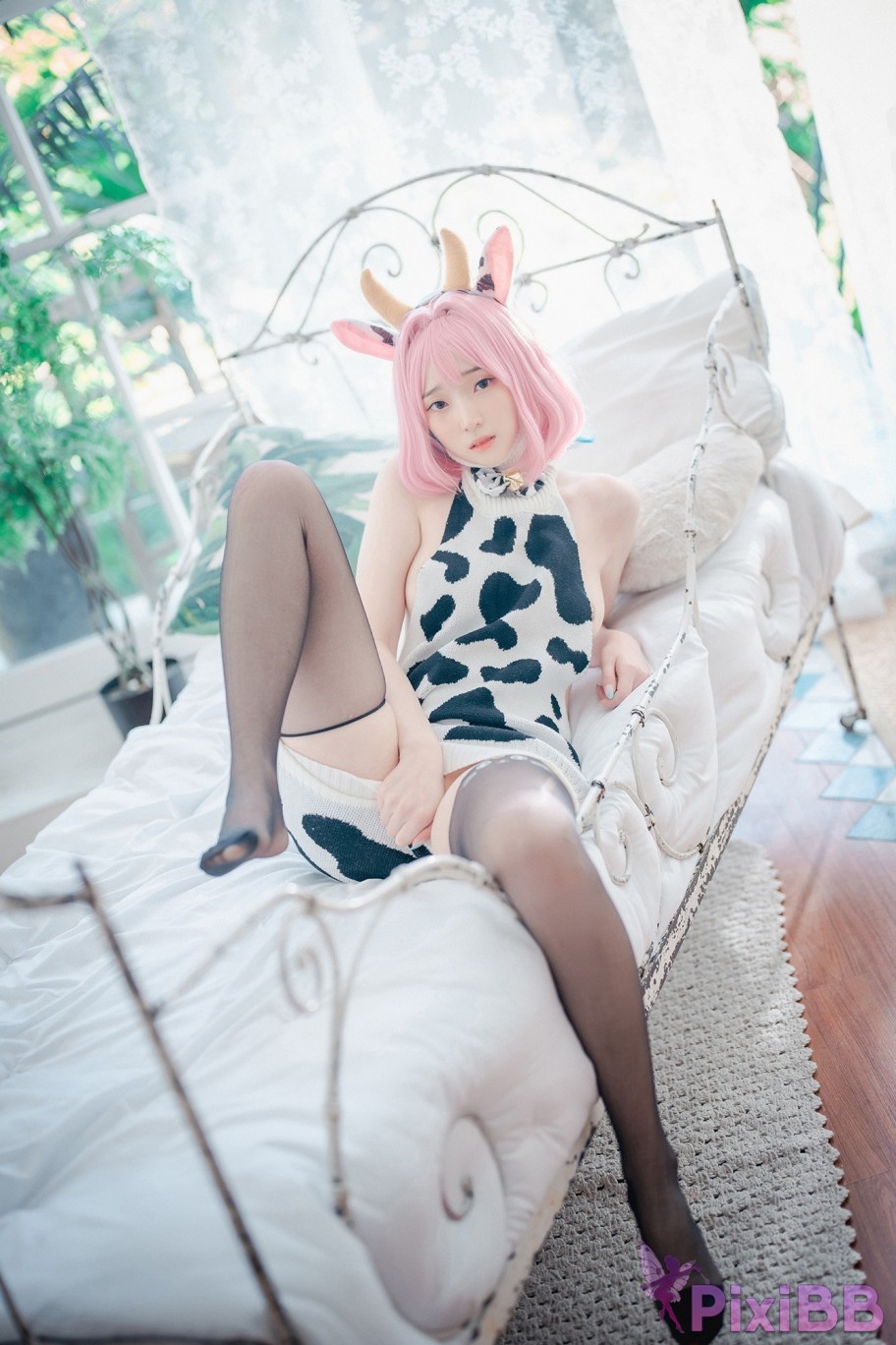 DJAWA Photo Bambi Riamus Celebrating the Year of the Cow PixiBB.COM 005