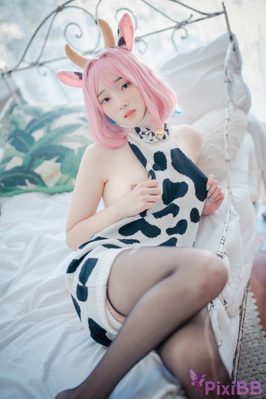 DJAWA Photo Bambi Riamus Celebrating the Year of the Cow PixiBB.COM 006